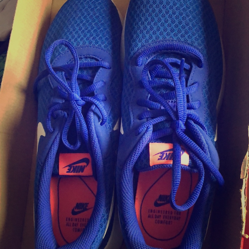 women’s Nike shoes